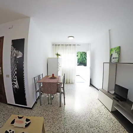 Fleitas Penthouse With Terrace Apartmán